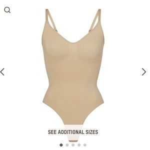 SKIMS SEAMLESS SCULPT THONG BODYSUIT SIZE XS COLOR CLAY
